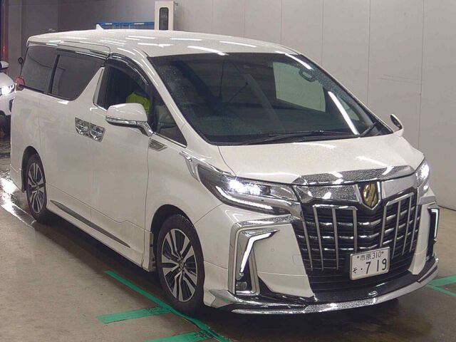 Toyota Alphard 2.5 S Type Gold 2 2021 White — BM 2492