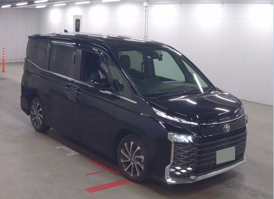 Toyota Voxy 2.0 S-Z 2023 Black — BM 2305