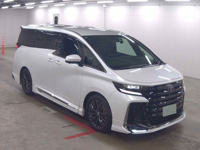 Toyota Vellfire 2.4 Z Premier 2024 White — WN 278