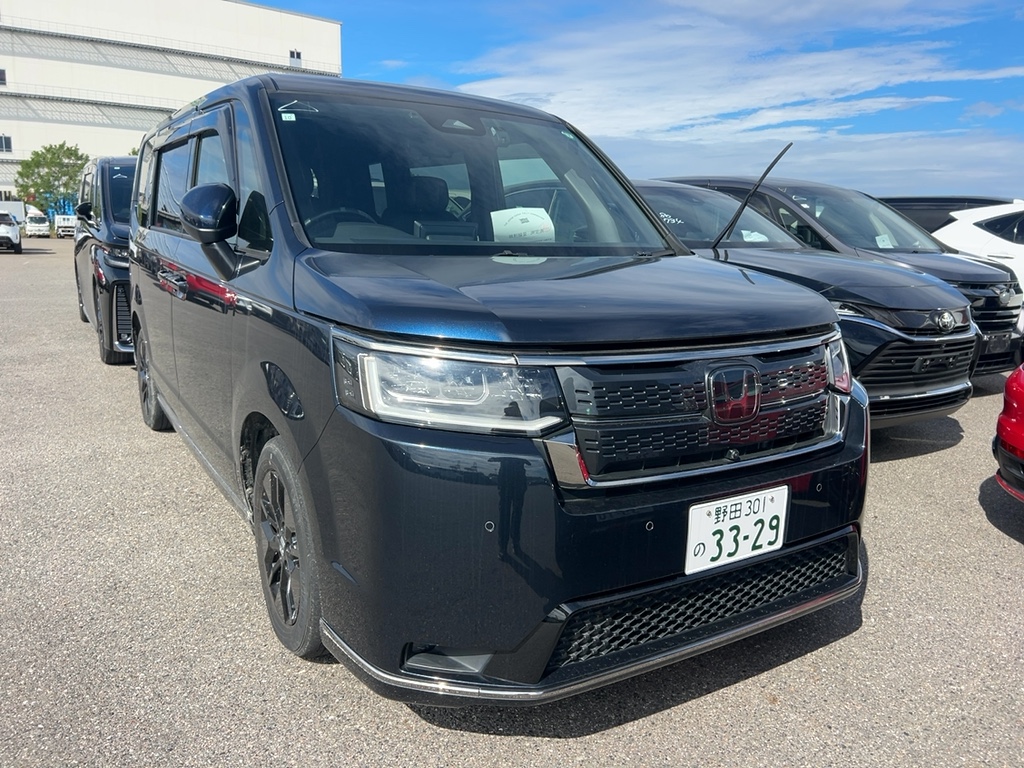 Honda Stepwagon 1.5 Spada 2023 Black — SA 2284
