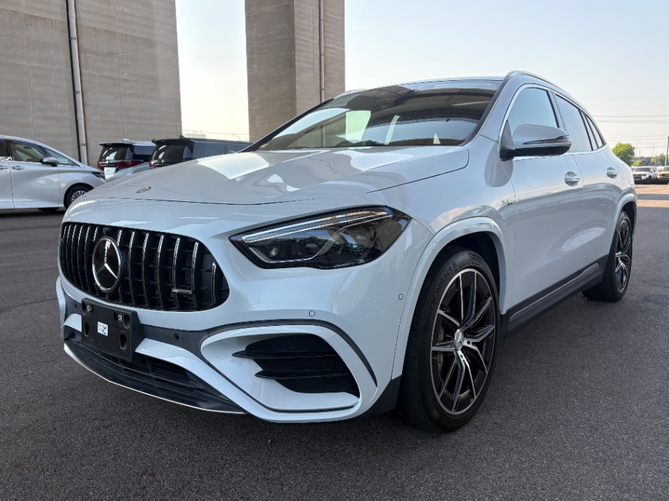 MERCEDES BENZ AMG GLA35 4MATIC BSG — EW 547