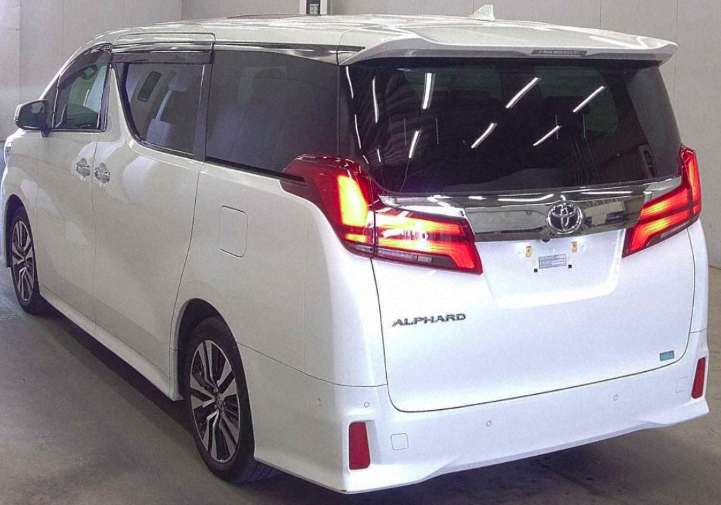 Toyota Alphard 2.5 SC 2023 White — PS 518