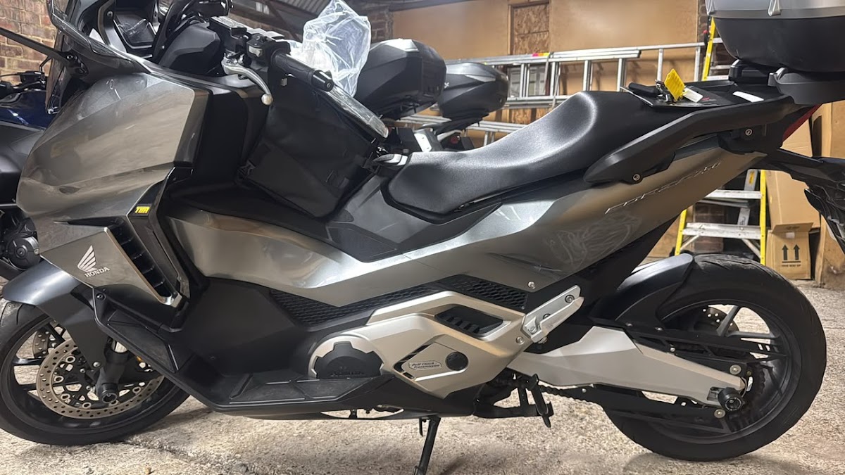 Honda Forza 2023 Grey — WM 85