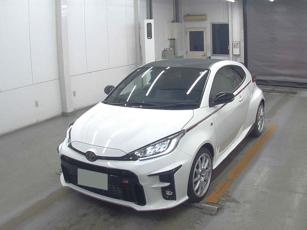 Toyota GR Yaris RZ High Performance MT 2021 White — AM 434
