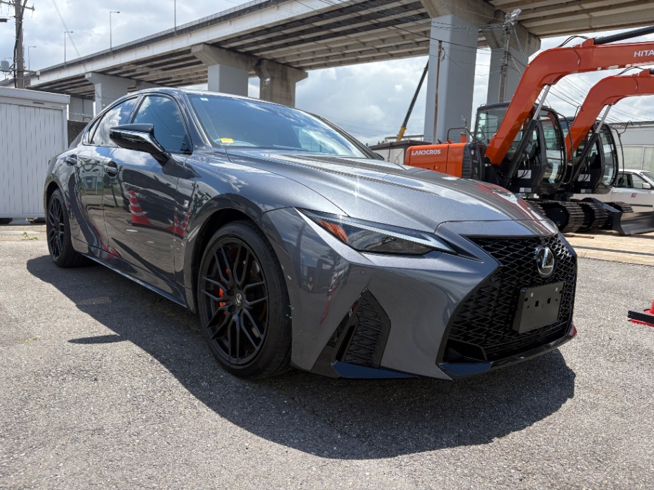Lexus IS300 F Sport Mode Black 3 2024 Grey — BM 2270