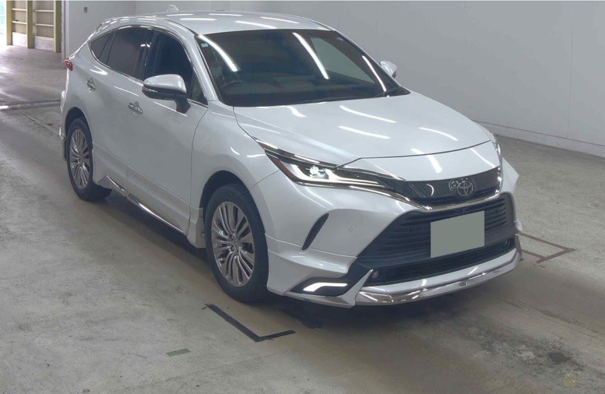 TOYOTA HARRIER 2.0 Z — DD 334