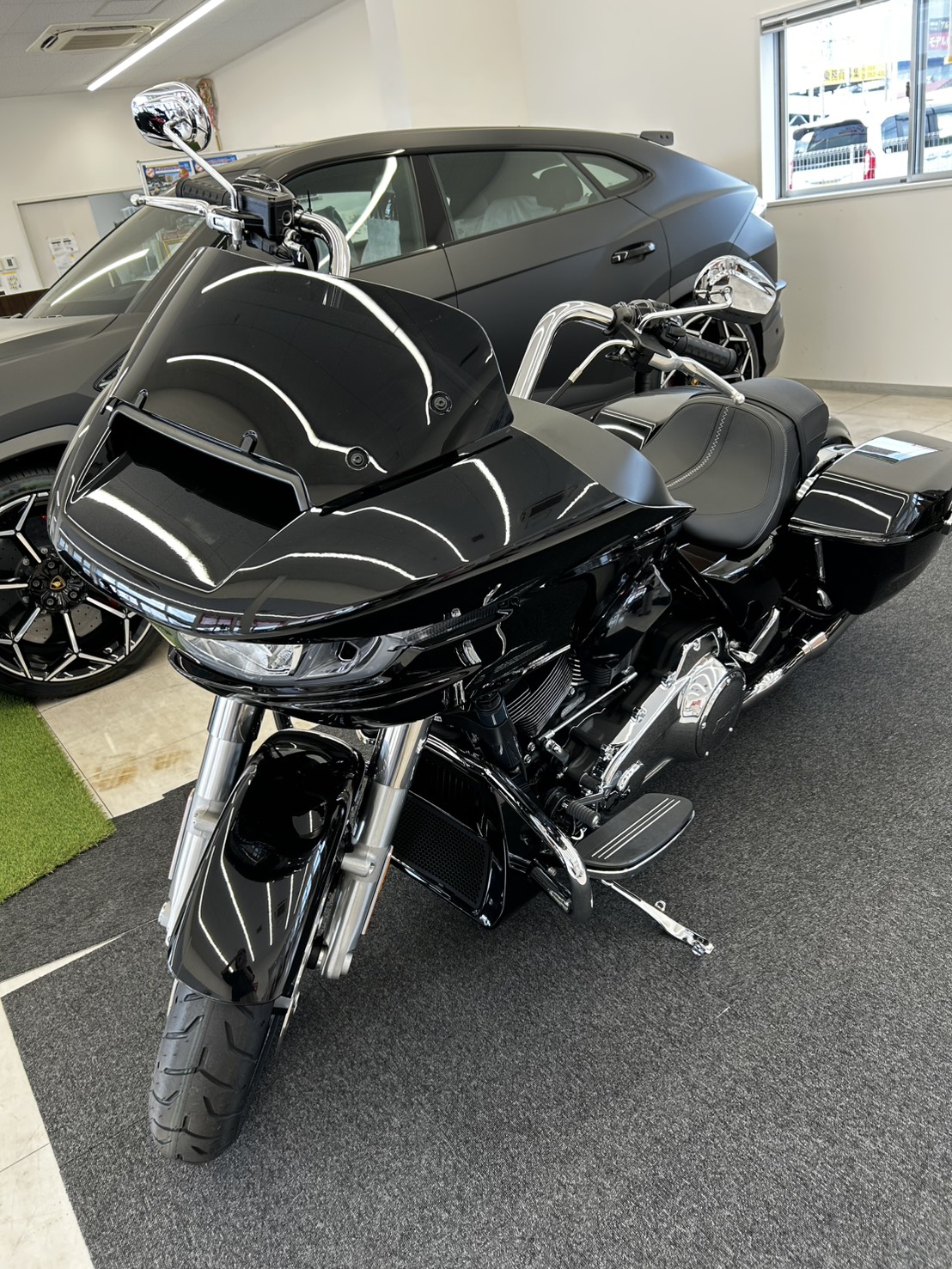 Harley Davidson Road Glide 2025 Black — WM 73