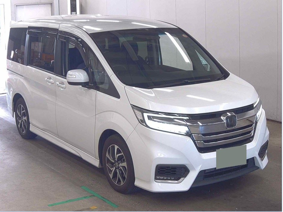 Honda Stepwagon 1.5 Spada Honda Sensing 2021 White — SA 2290