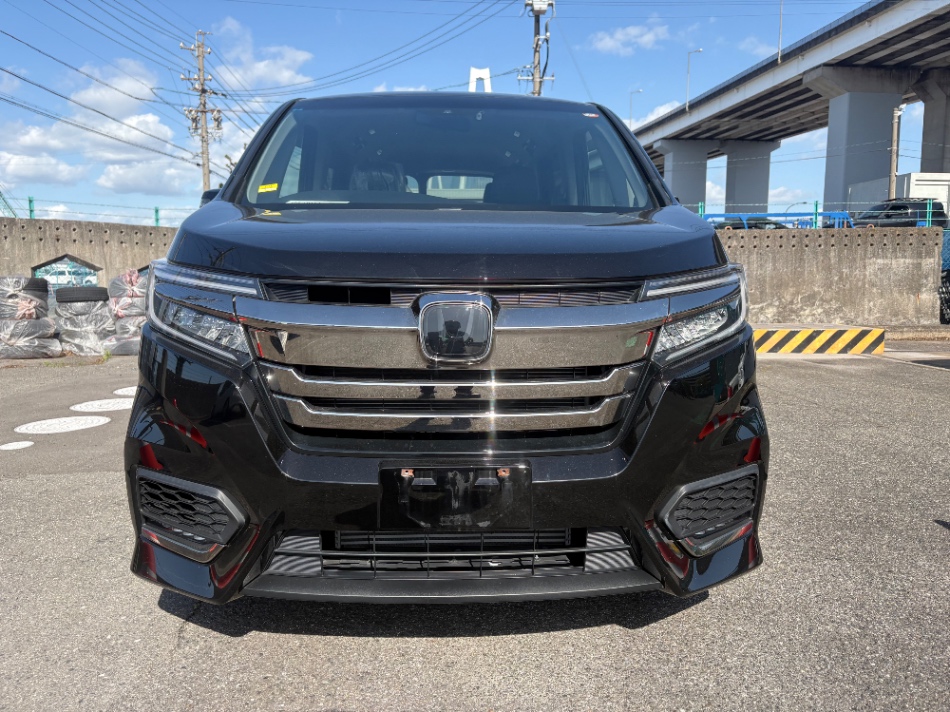 HONDA STEPWAGON 1.5 SPADA COOL SPIRIT HONDA SENSING (7 SEATER) BLACK — WN 99