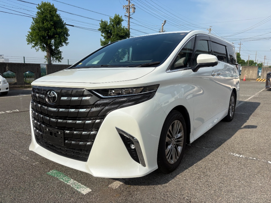 Toyota Alphard 2.5 Z 2024 White — DC 647