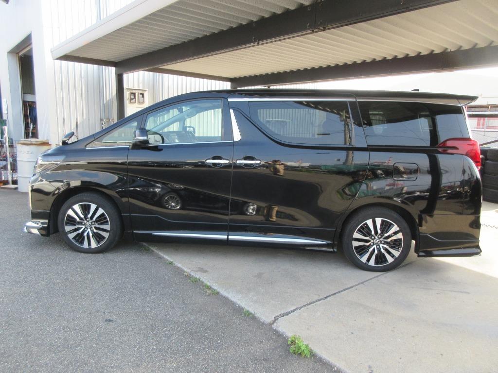 Toyota Alphard 2.5 SC 2023 Black — BM 2464