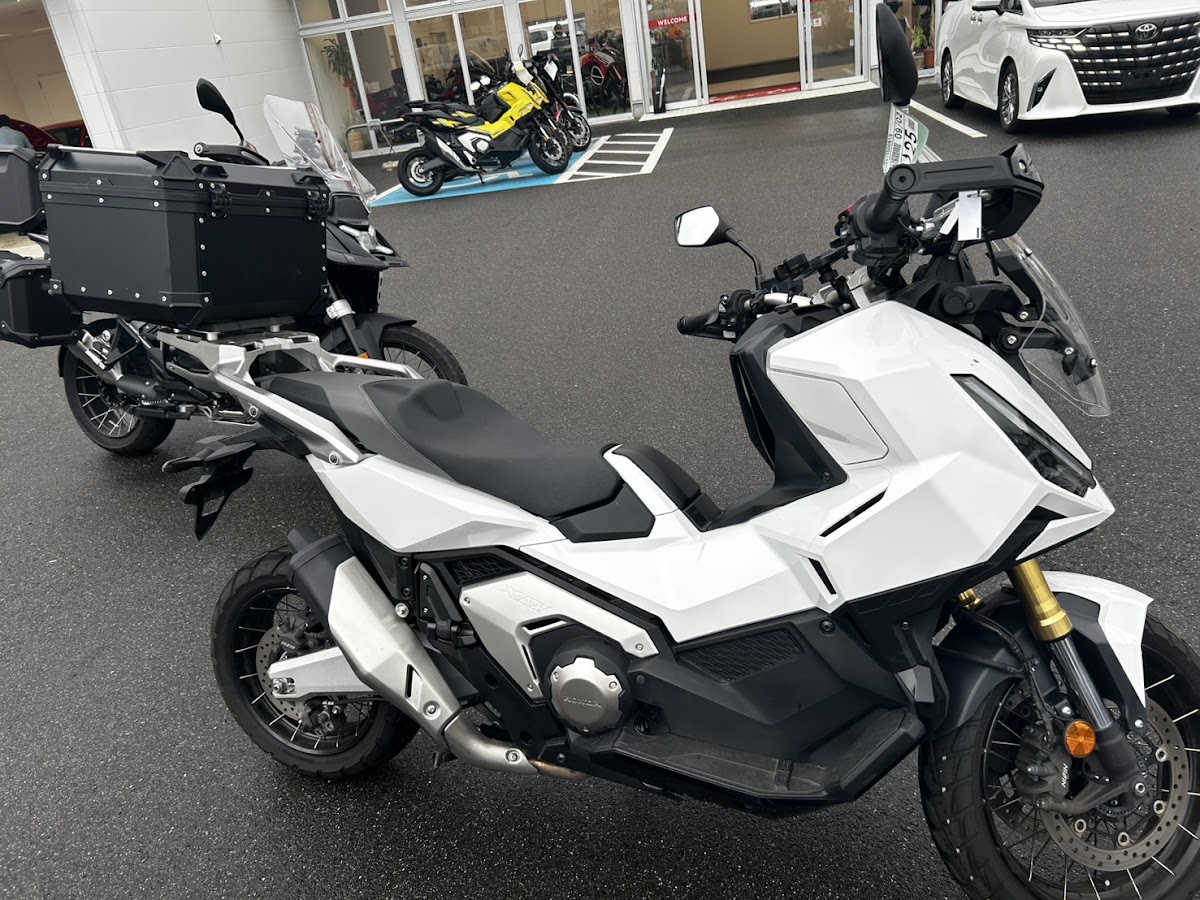 Honda X-ADV V3 2025 White — WM 154