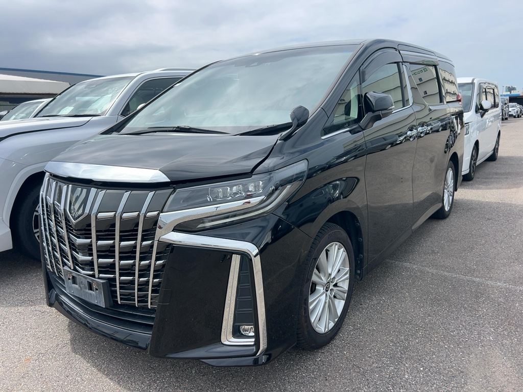 Toyota Alphard 2.5 S 2022 Black — BMD371