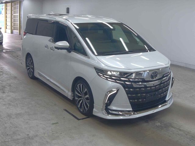 Toyota Alphard 2.5 Z 2023 White — WN 296
