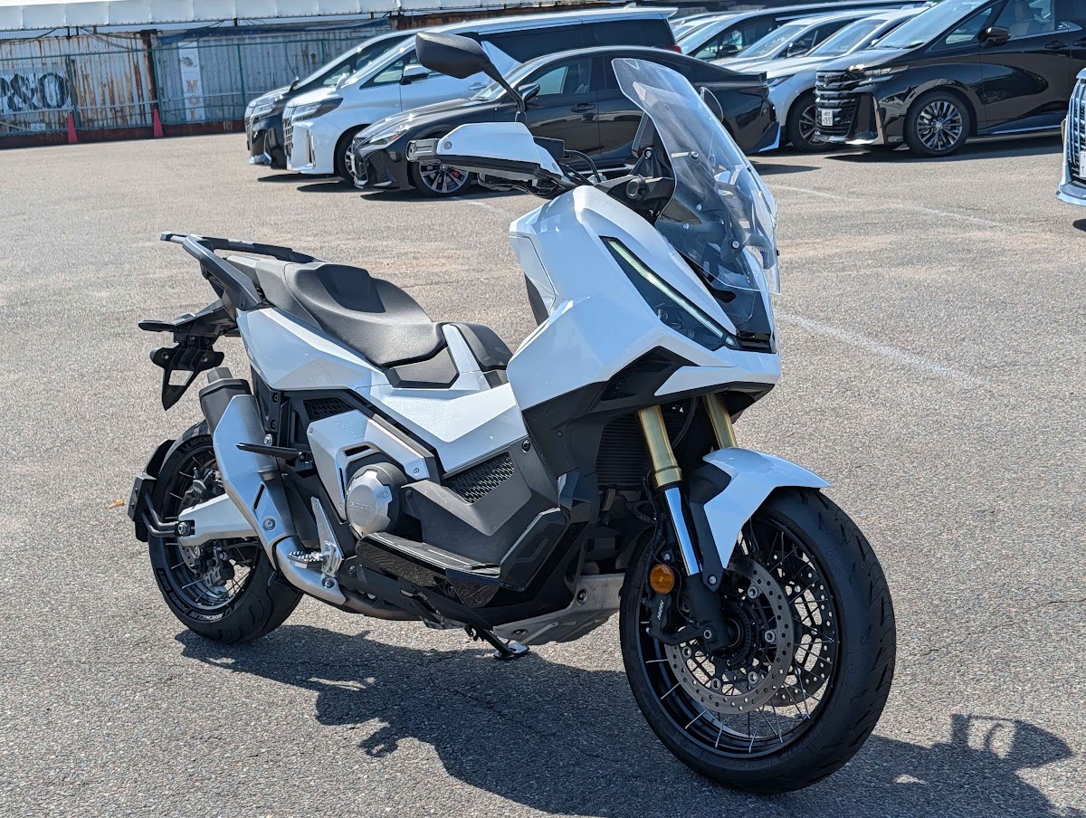 HONDA X-ADV V3 WHITE — SM 121