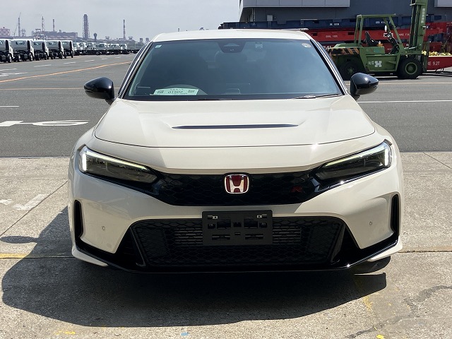 Honda Civic Type R FL5 2023 White — SA 2156