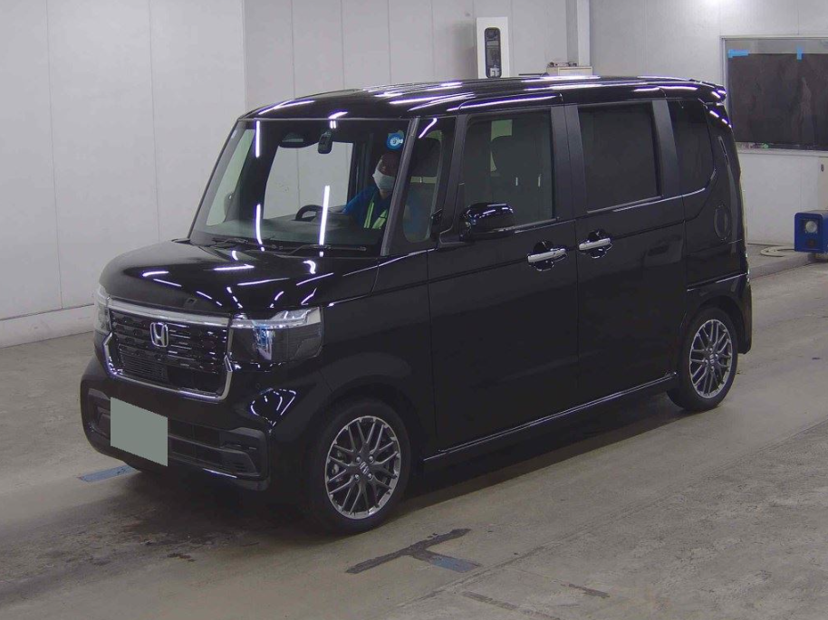 Honda Nbox Custom Turbo 2024 Black — DD 312