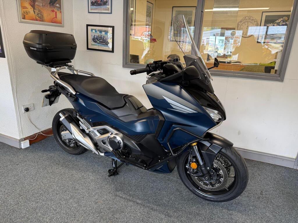 Honda Forza 2023 Blue — WM 87