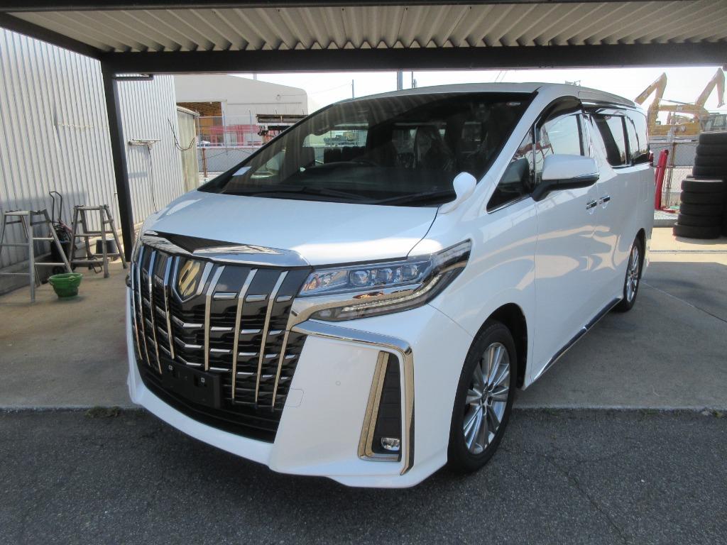 Toyota Alphard 2.5 S Type Gold 2 2022 White — DC 672