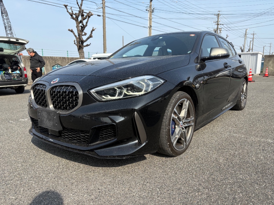 BMW M135i XDRIVE — AM 495