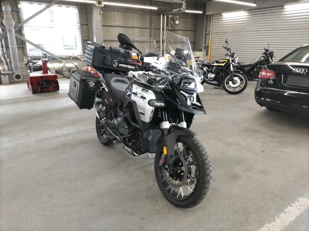 BMW R1300 GS ADV ASA 2025 Black — WM 141