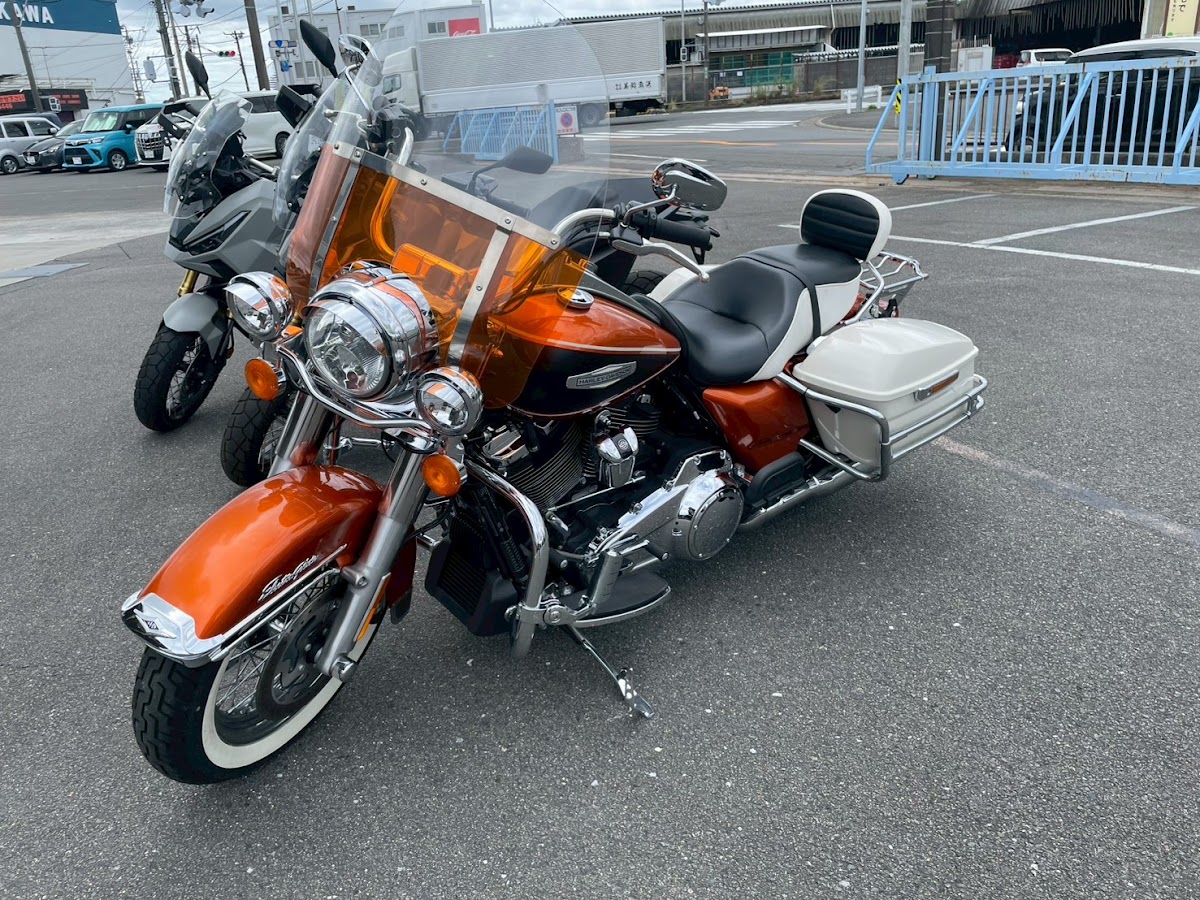 HARLEY DAVIDSON ELECTRA GLIDE HIGHWAY KING — WM 38