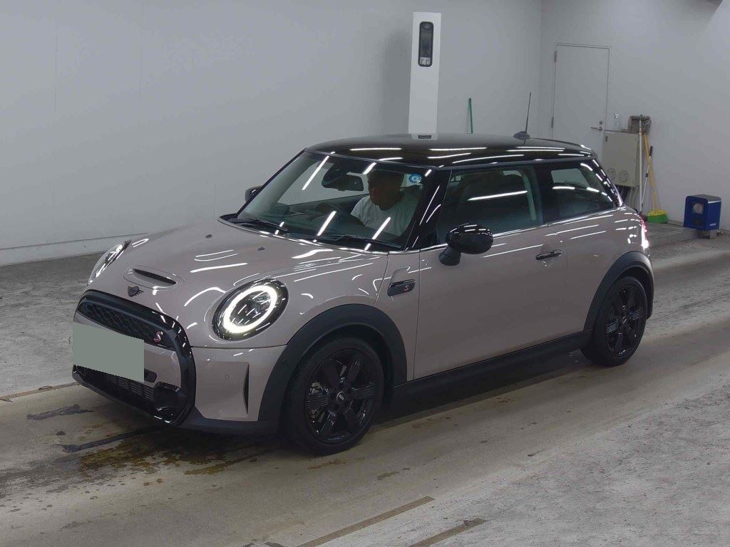 Mini Cooper S 2023 Grey — DC 669