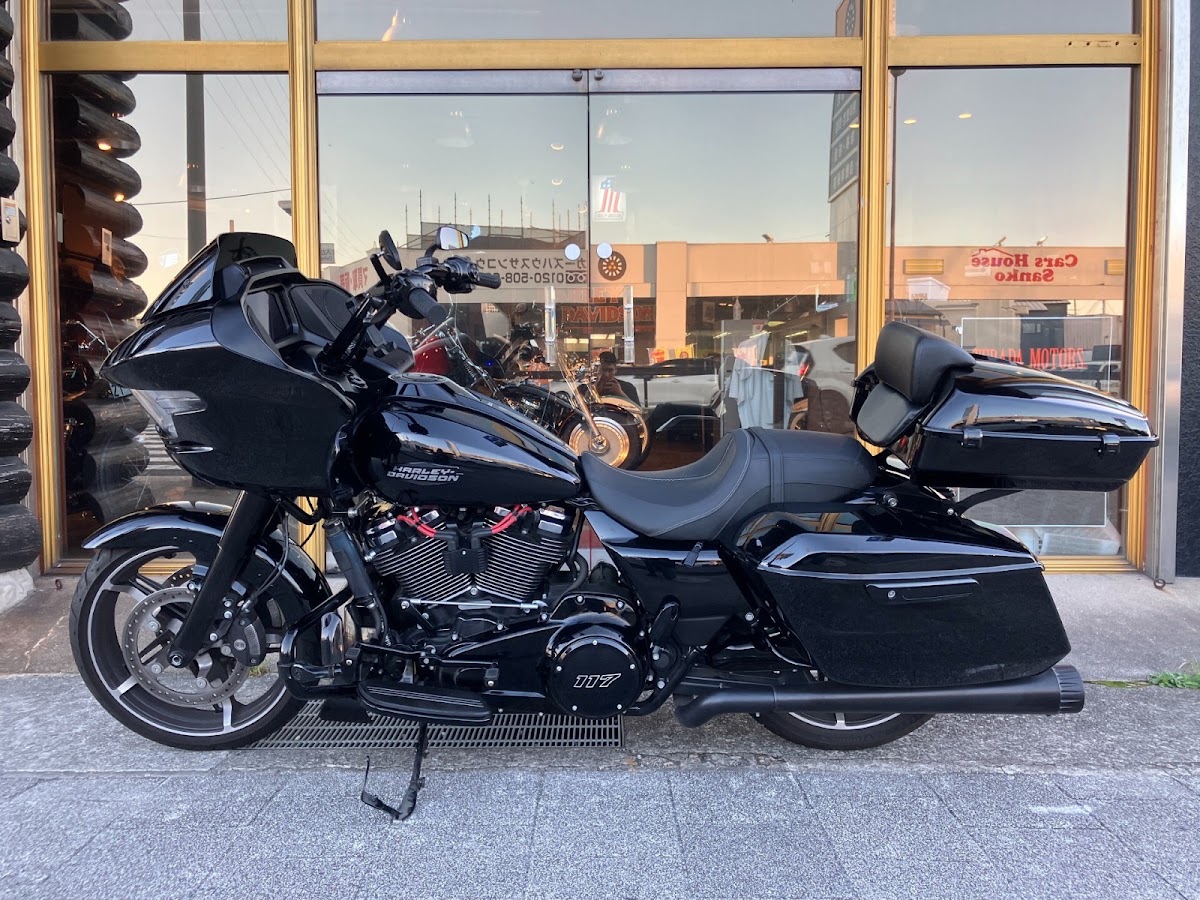 HARLEY DAVISON FLTRX ROAD GLIDE — WM 157