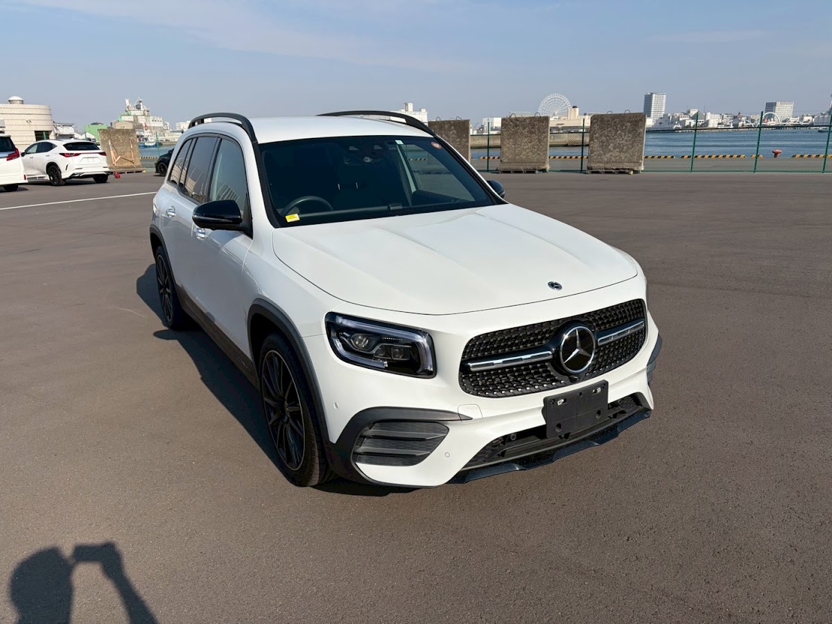 Mercedes Benz GLB250 4MATIC Sport 2021 White — SA 1754