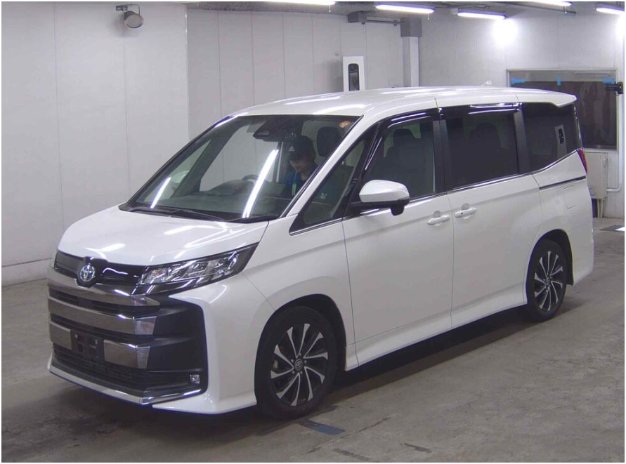Toyota Noah 2.0 S-Z 2023 White — SA 2453
