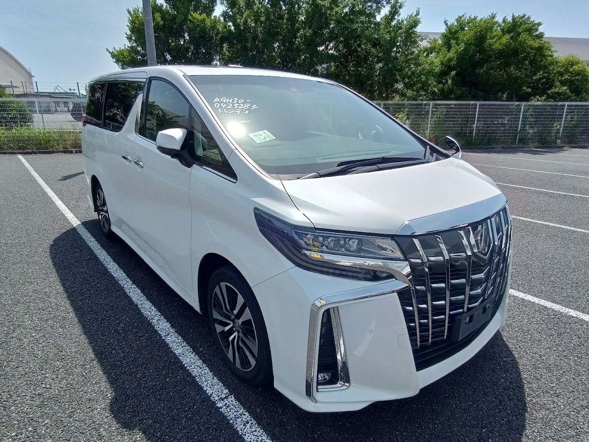 Toyota Alphard 2.5 SC 2022 White — BM 2321