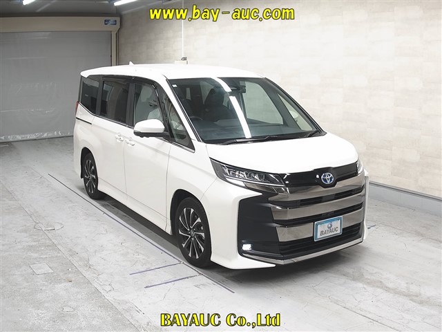 TOYOTA NOAH 2.0 HYBRID S-Z (7 SEATER) — WN 190