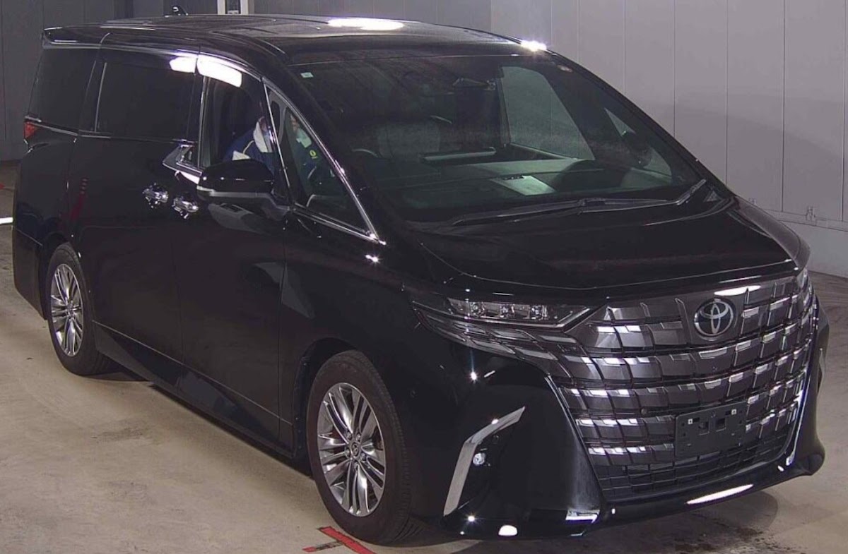 Toyota Alphard 2.5 Z 2023 Black — PS 634