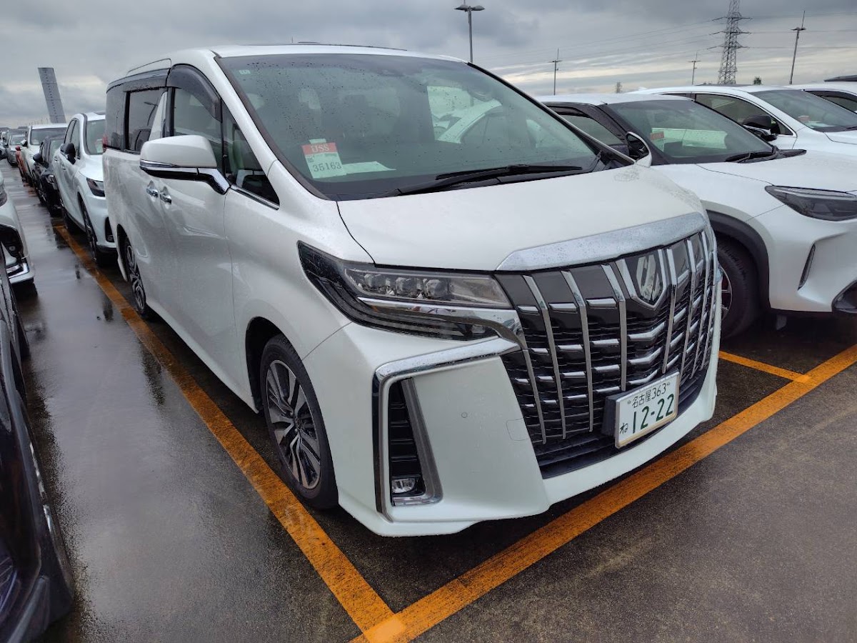 Toyota Alphard 2.5 SC 2022 White — SA 2413