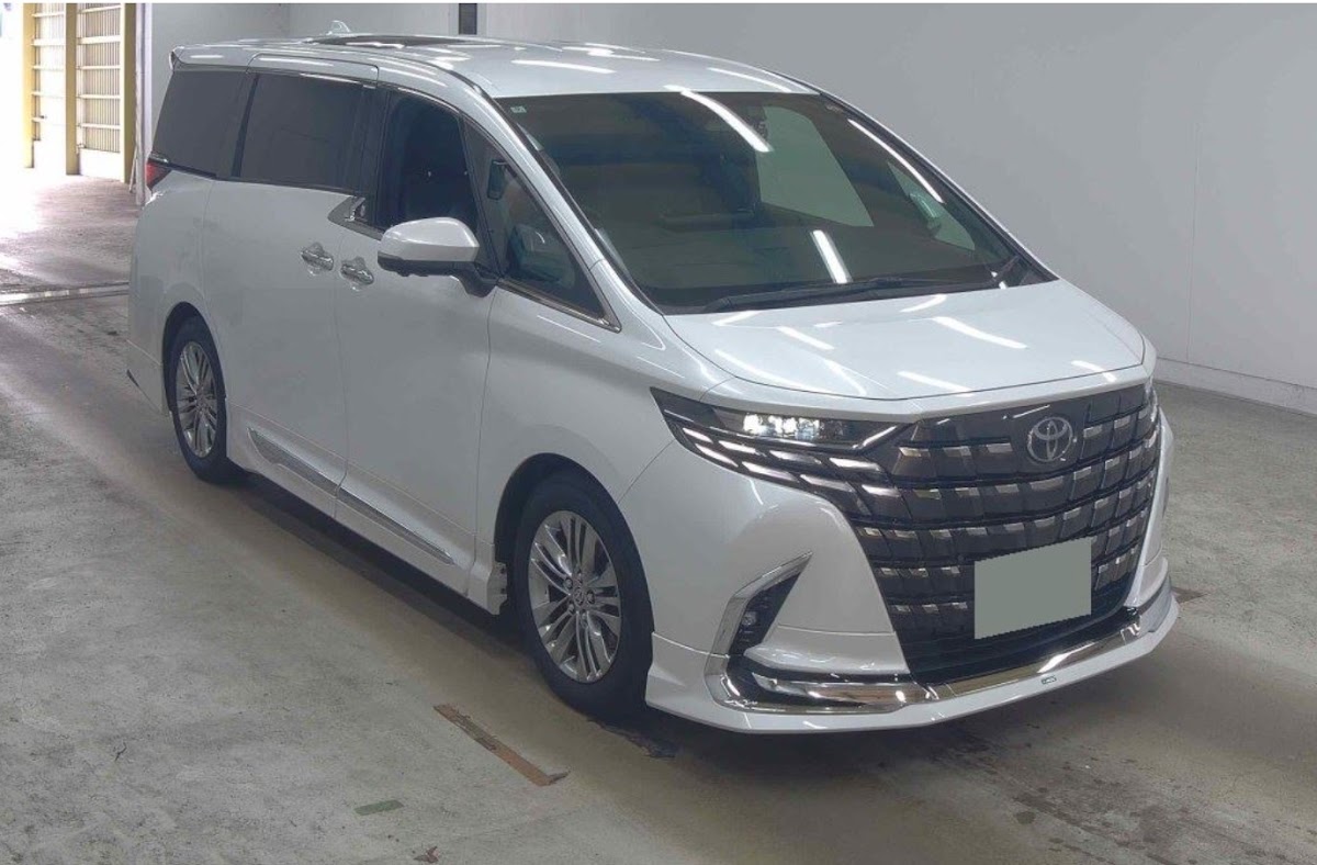 Toyota Alphard 2.5 Z 2024 White — DC 683