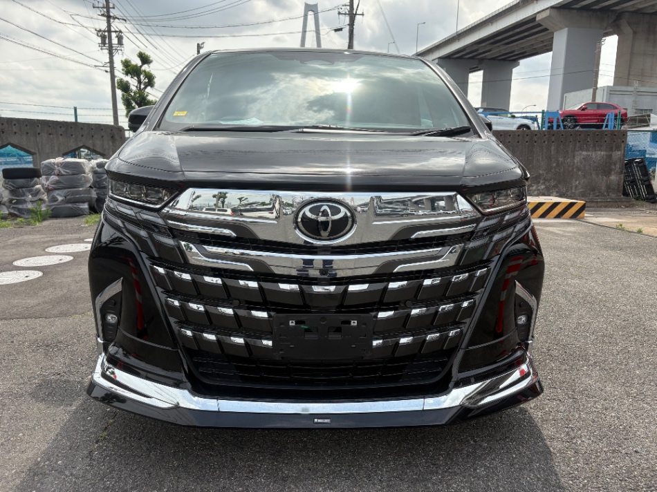 Toyota Alphard 2.5 G Welcab Side Lift-Up Seats 2024 Black — BM 2315