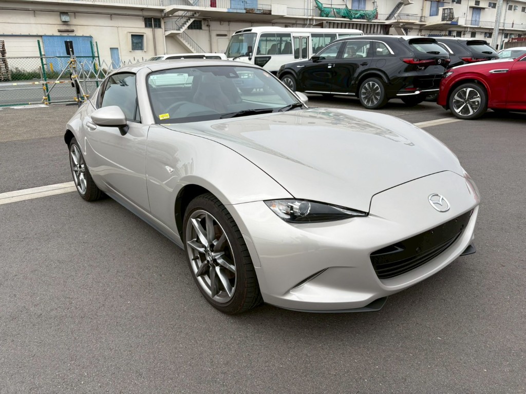 Mazda Roadstar RF VS Teracotta Selection AT 2023 Beige — SA 1982