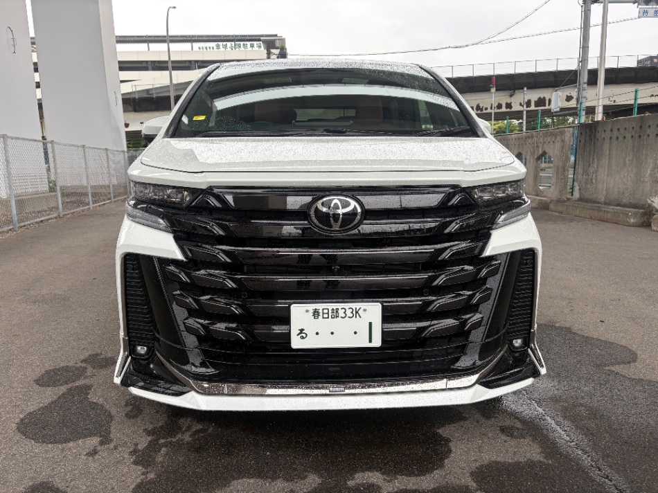 Toyota Vellfire 2.4 Z Premier 2025 White — BM 2334