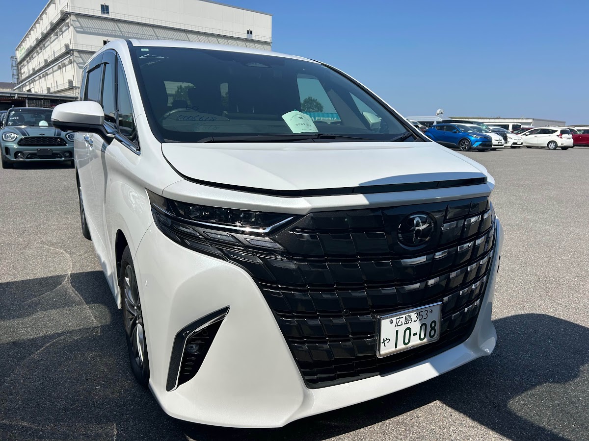 Toyota Alphard 2.5 Z 2023 White — SA 2193