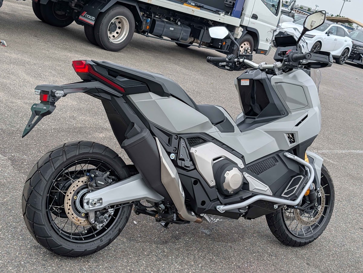 Honda X-ADV V3 2025 Grey — WM 111