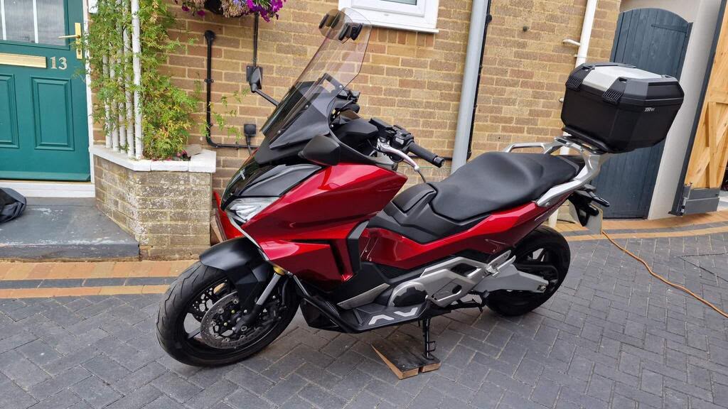 Honda Forza 2024 Red — WM 118