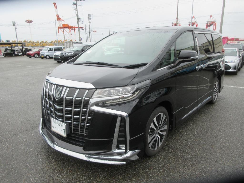 Toyota Alphard 2.5 SC Package Sunroof 2022 Black — BMD350