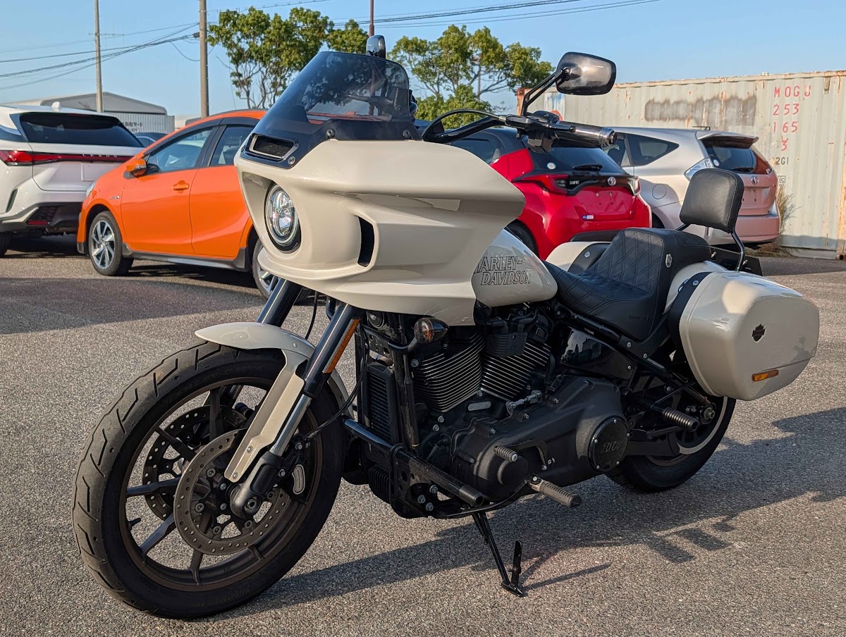 HARLEY DAVIDSON FXLRST 1920 WHITE — SM 138