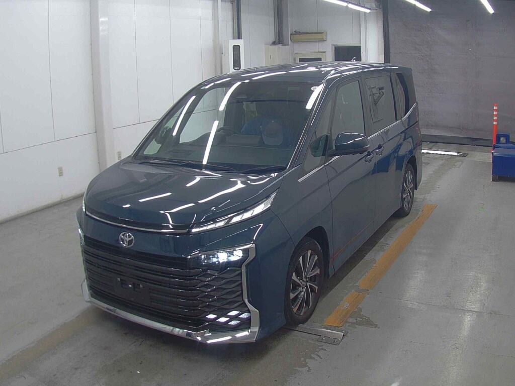 Toyota Voxy 2.0 S-Z 2024 Grey — SA 2047