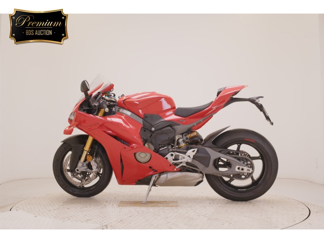 Ducati Panigale V4S 2025 Red — WM 145