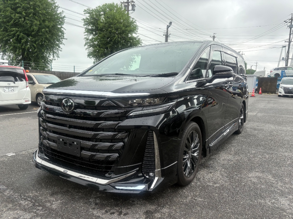 Toyota Vellfire 2.4 Hybrid Z Premier 2024 Black — EW 580