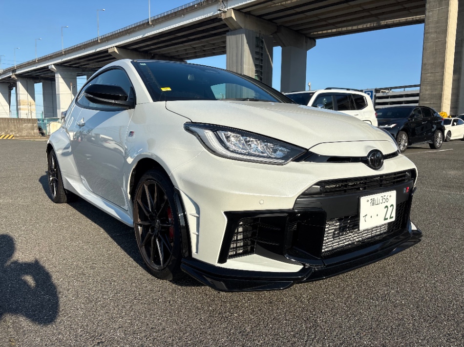 Toyota GR Yaris RZ High Performance AT 2024 White — SA 2194