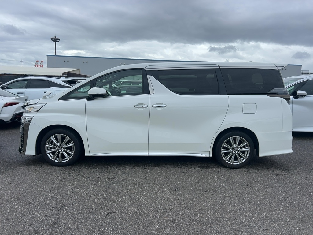 TOYOTA VELLFIRE 2.5 GOLDEN EYES II (7 SEATERS) — AFC12