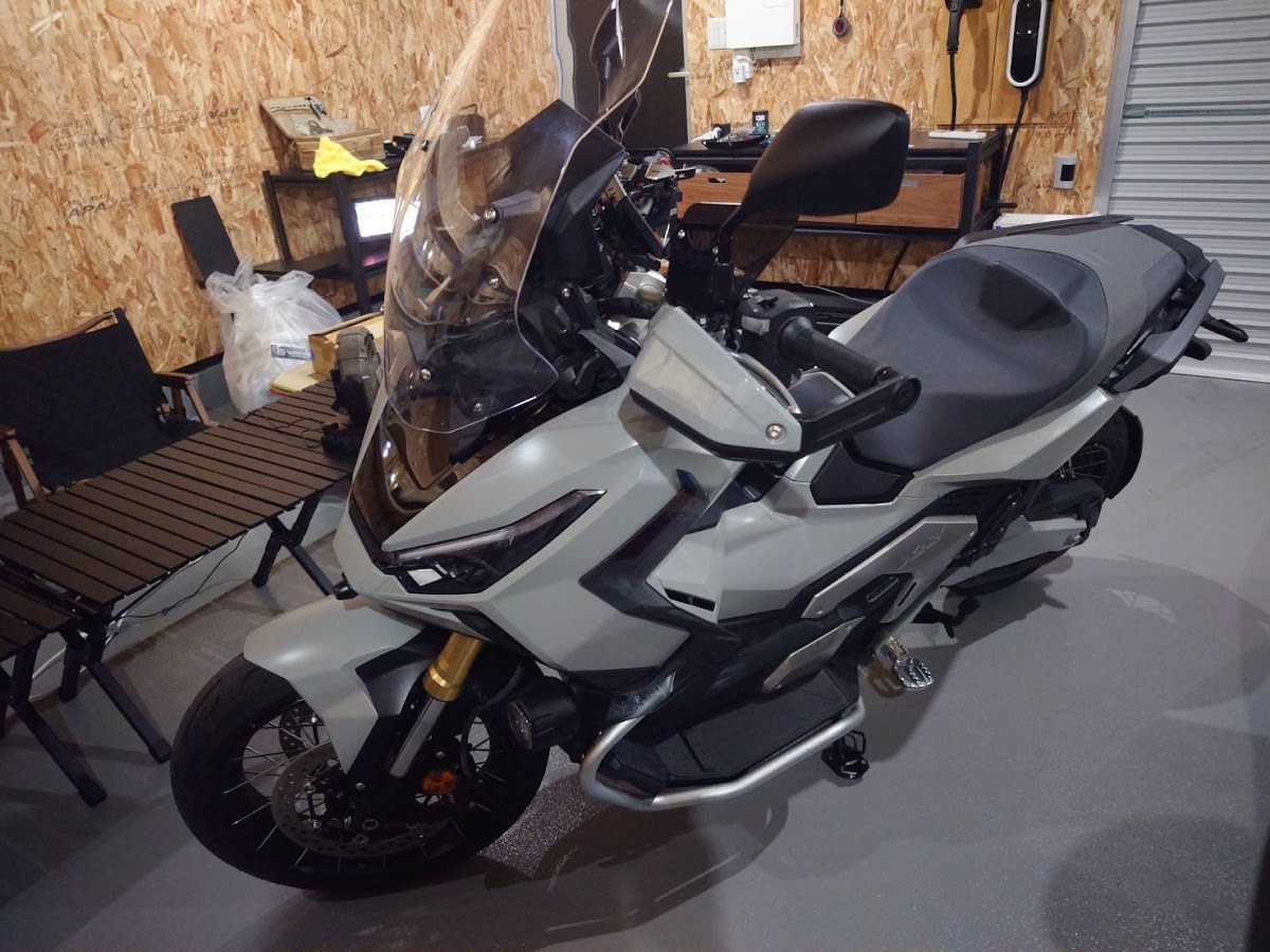 Honda X-ADV 2024 Grey — WM 64