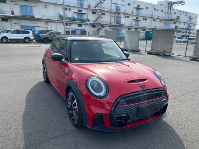 Mini John Cooper Works 2023 Red — DC 670